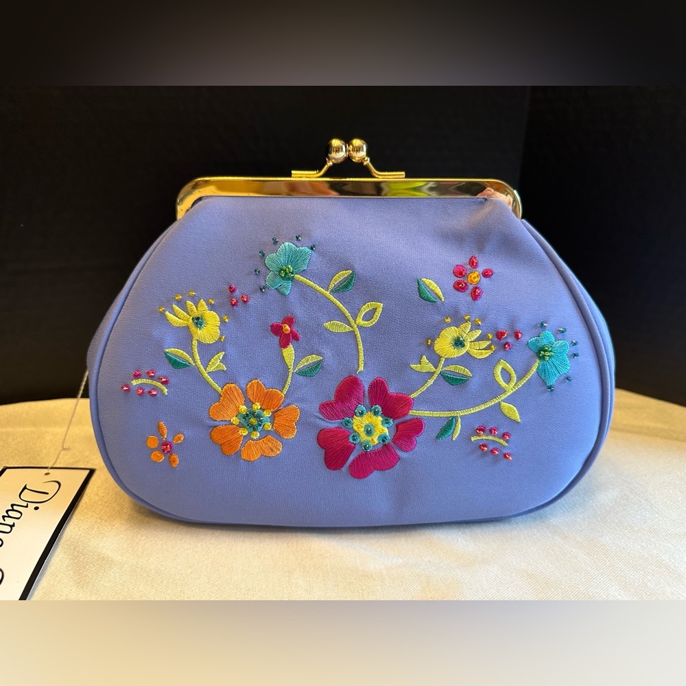 Diane Gilman Vintage Kiss Lock Embroidered Clutch